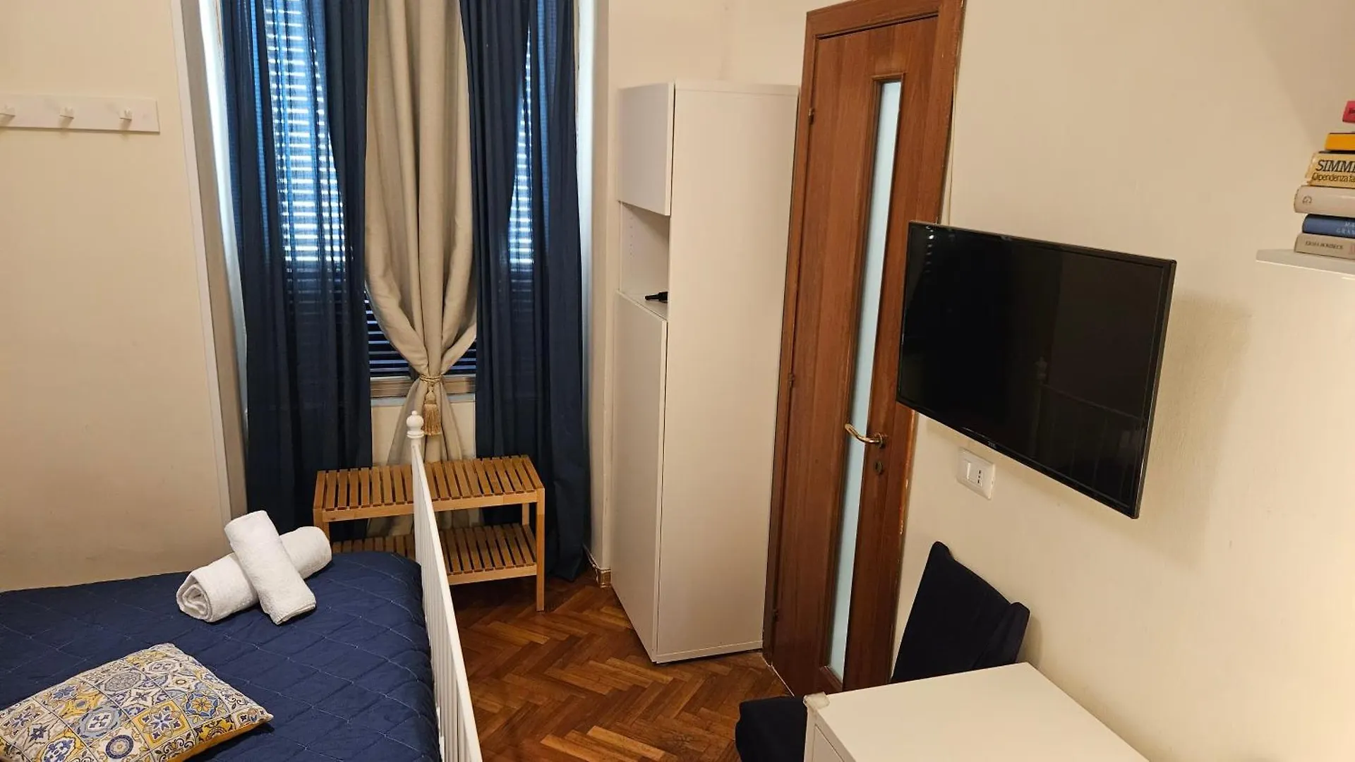 Napol-In Hotel Naples 2*,