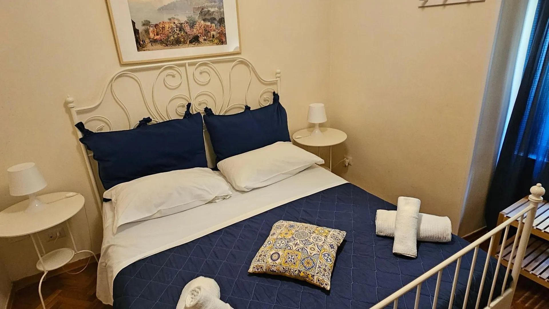 Guest house Napol-In Hotel Naples