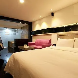 Otel Daniel Campanella